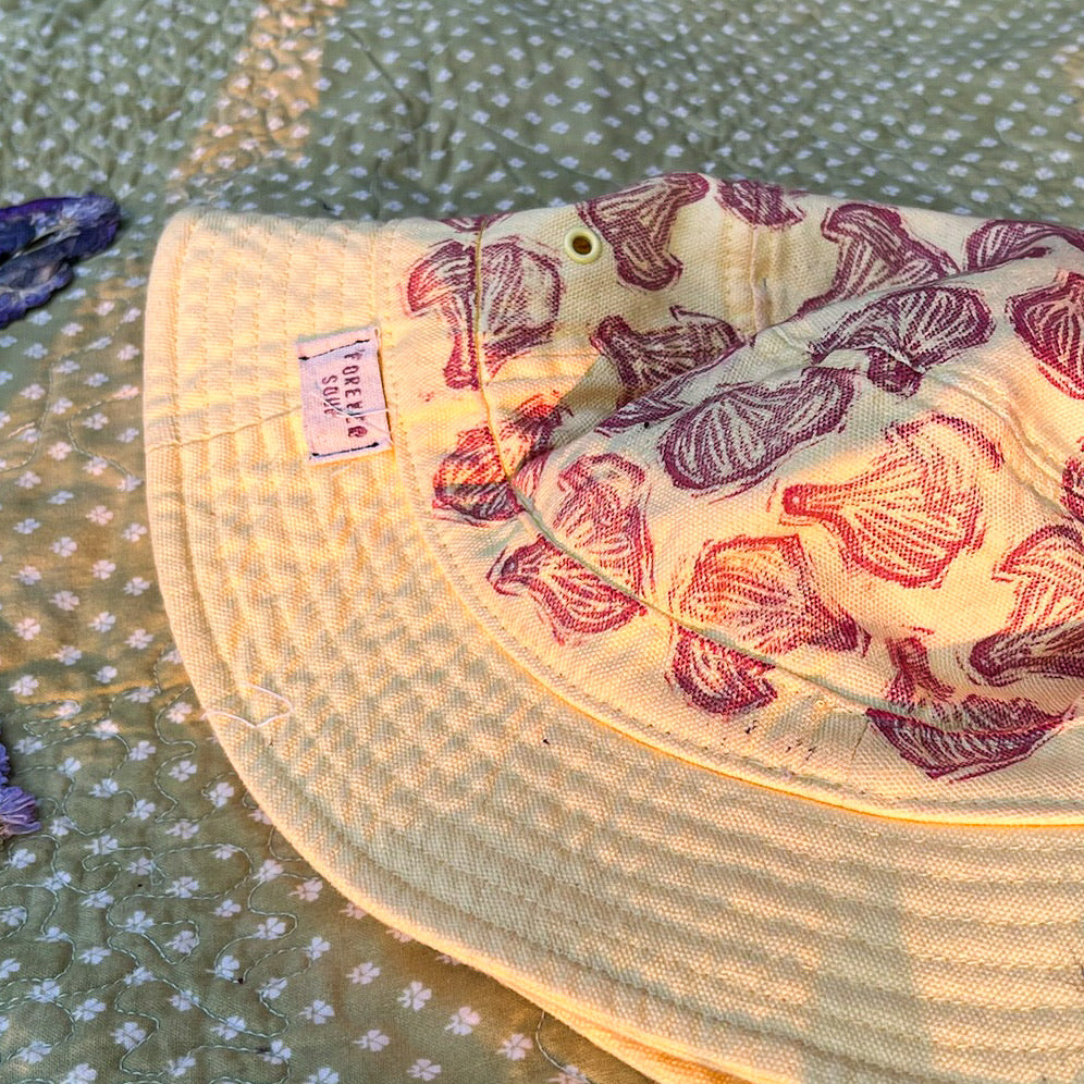 Bloodsucker Garlic Bucket Hat