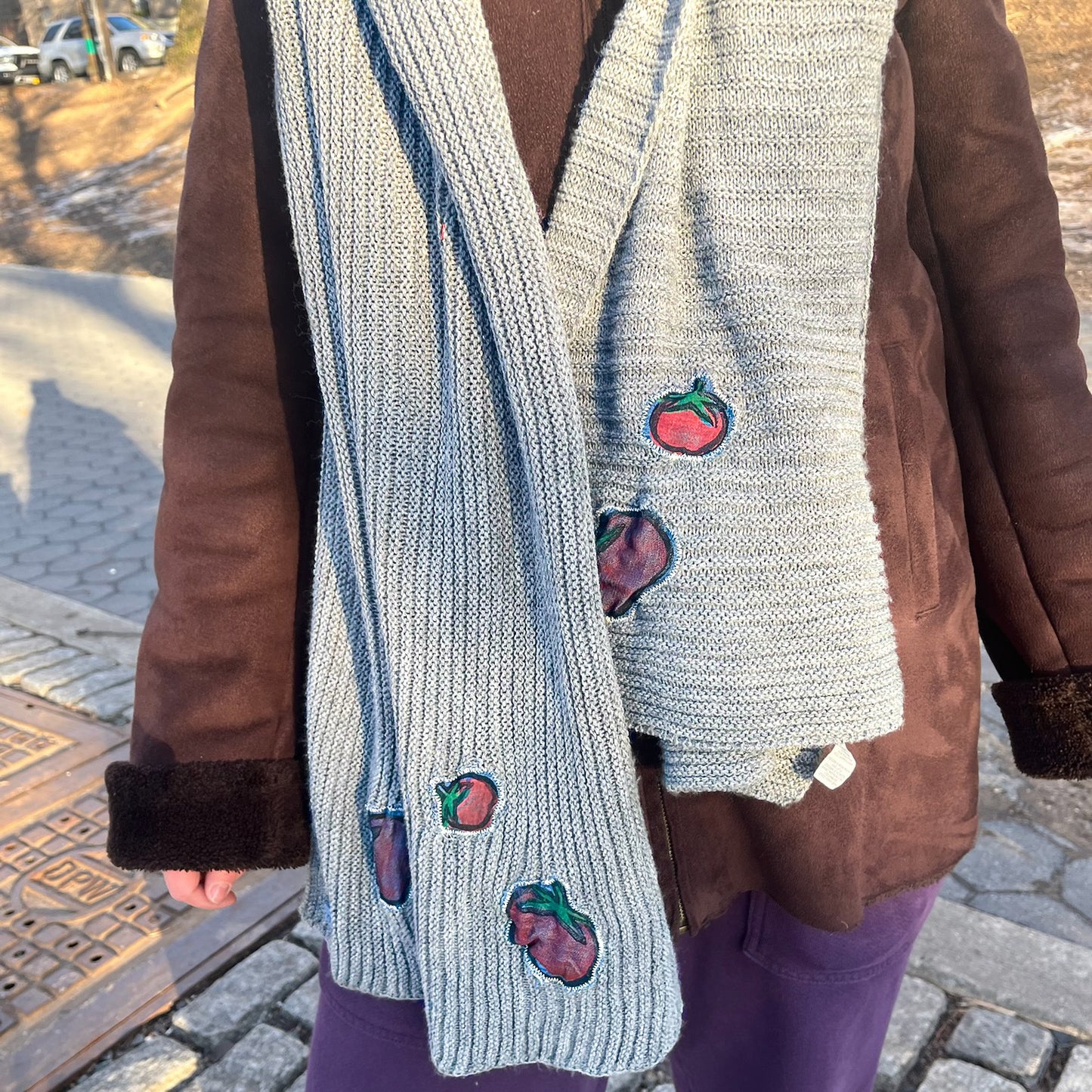 Tomato Scarf